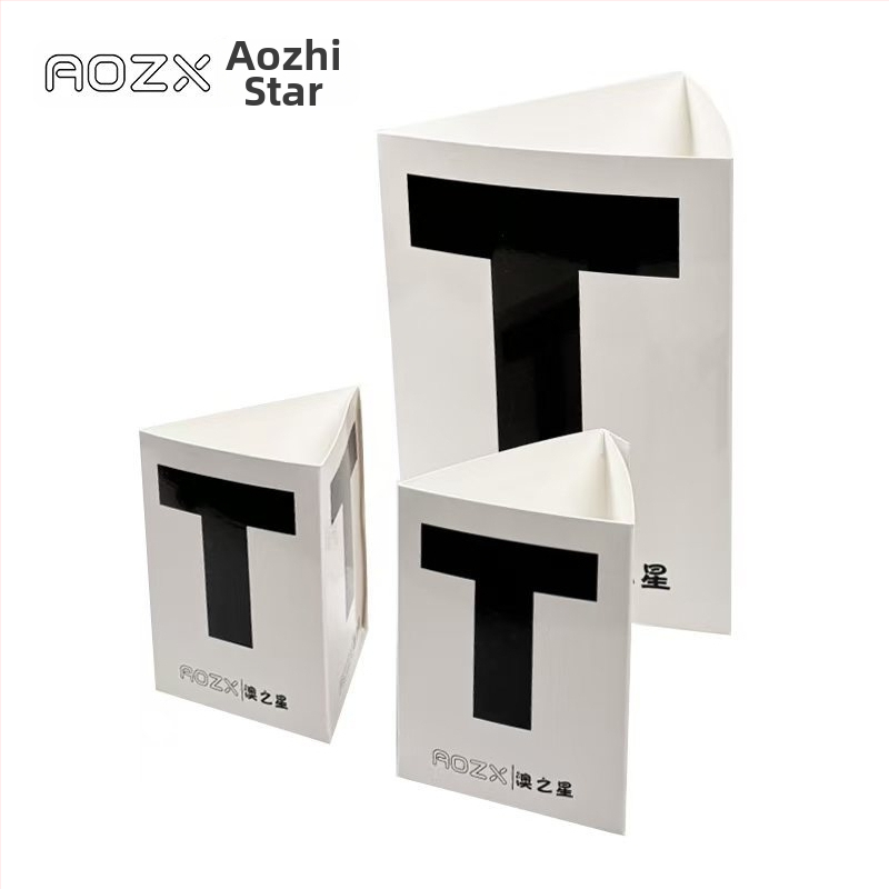 Stalo teniso teisėjo T kortelė (T formos) iš kartono