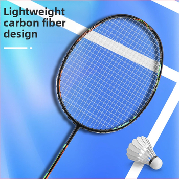 Bedmintonová raketa – celokarbónová konštrukcia, konštrukcia z jedného kusu, ultra ľahká 75-79 g, priamy zásah
