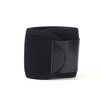 Riešo įtvaras svorių kilnojimui ir fitnesui – riešo apsauga, įtvaras riešui, tinkamas krepšiniui; Medžiaga: Diving material; Kategorija: Bracer