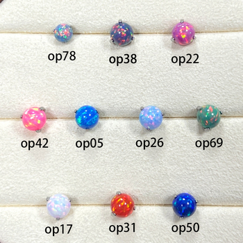 F136 titán ötvözetű testpiercing ékszer opál golyóval — kerek forma, polírozott felület, G23 tisztaság