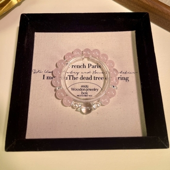 Narukvica od ružičastog kvarca s koralikama, stil princeze, dodatak od bakrovog legura