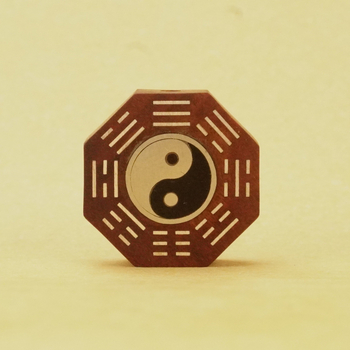 Narukvica od drveta Jujube s dvostrano srebrno oplemenjenim Bagua i zvijezdom Big Dipper, podesiva traka