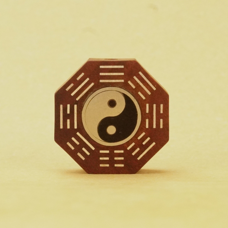 Narukvica od drveta Jujube s dvostrano srebrno oplemenjenim Bagua i zvijezdom Big Dipper, podesiva traka