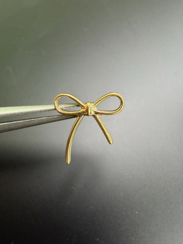 Cercei din aliaj de titan, unisex, stil vintage, formă animal zodiacal, cristale zircon, filet 0.9mm, grad F136