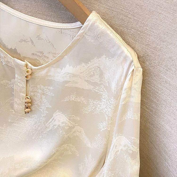 Košulja od satena s jacquard broderijom, 3D uzorak, okrugli ovratnik, dugi rukavi