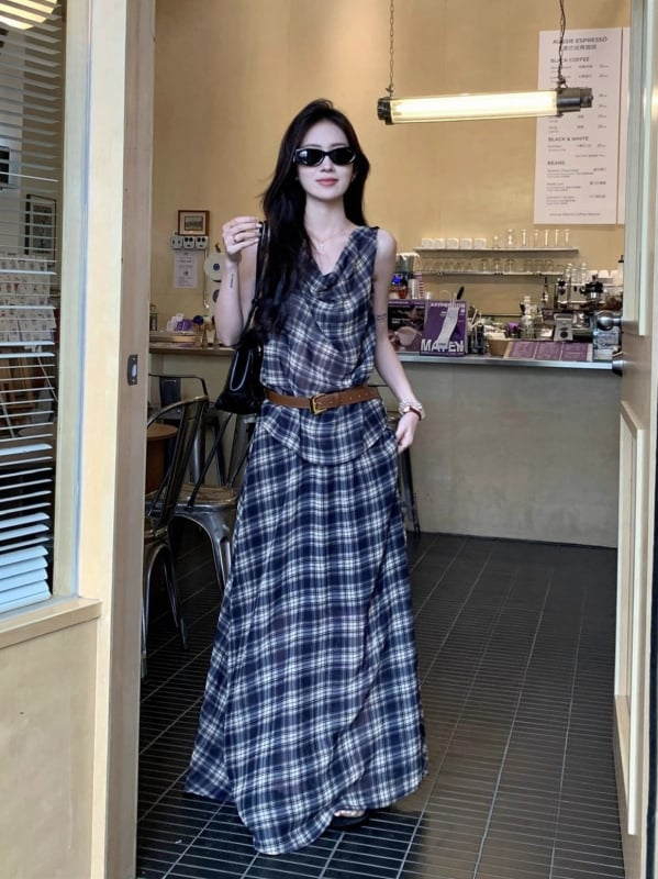 Set vintage carouri: top fără mâneci și fustă cu talie înaltă, croială lejeră, poliester, primăvara 2025, stil proaspăt și dulce, eleganță franțuză