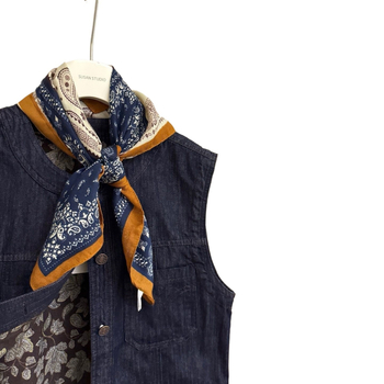 Vesta damă cu decolteu în V, țesătură rayon cu amestec lână de oaie, primăvara 2025