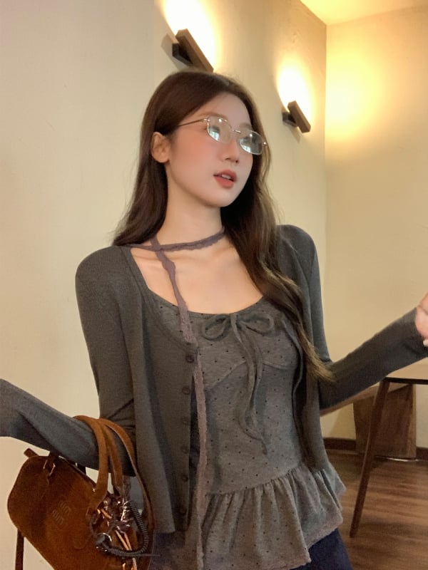 Set din două piese: cardigan tricotat în stil coreean și top cu model Wave Point, din fibră de viscoză, mâneci lungi, guler rotund, iarnă 2025