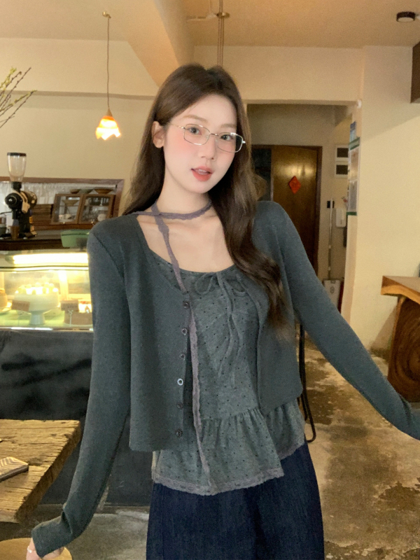 Set din două piese: cardigan tricotat în stil coreean și top cu model Wave Point, din fibră de viscoză, mâneci lungi, guler rotund, iarnă 2025