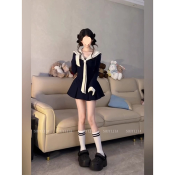 Costum cu fustă, model abstract, talie înaltă midi, material modal, mâneci Feifei, toamnă 2025