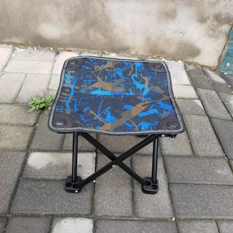 Scaun pliant pentru pescuit în aer liber, cu husă de depozitare, portabil, cu patru picioare