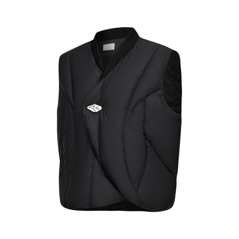 Vesta slim-fit cu glugă din corduroy, guler în V, un nasture, dungat, iarna 2025