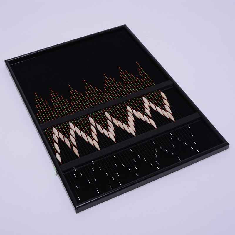 Drveni panel za izlaganje ribolovne opreme s držačem za štapove i plovke | Brand: Beauty fishing; Materijal: Drvo