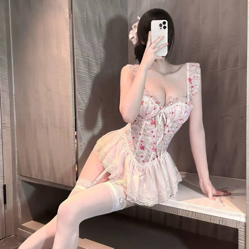 Σετ εσωρούχων push-up με επένδυση στήθους, αμάνικη γιλέκα με τιράντες και φούστα με ρυθμιζόμενες τιράντες — πολυεστέρας, λεπτό ύφασμα 121–140 g/m²