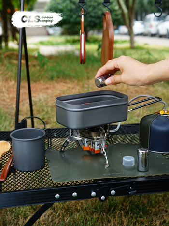 Ārējais mini garšvielu pudeliņu komplekts – 2 gab., nerūsējošais tērauds, pārnēsājams un ultra viegls, apmēram 45 g, ar uzglabāšanas somiņu, 1–2 personām