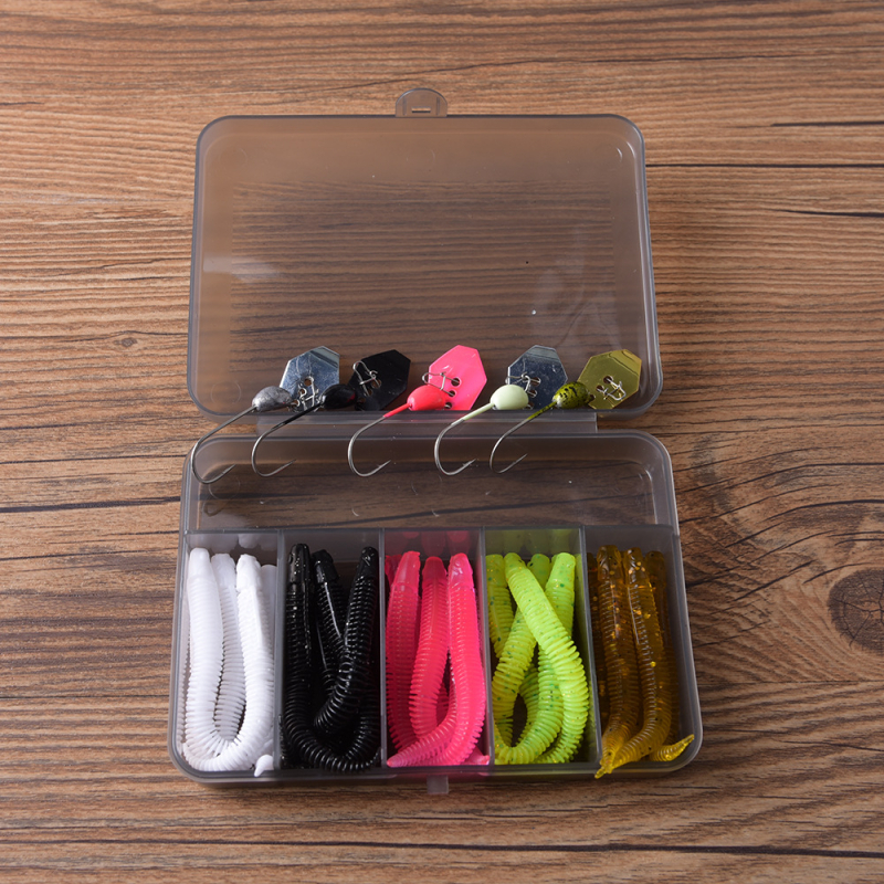 Примамка Jon — мека примамка с иглена опашка, изкуствена форма