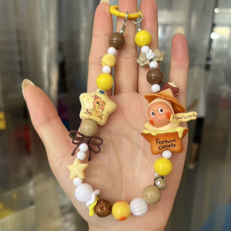 DIY privjesak za telefon i ključač — ručno izrađeni perličasti dizajn s motivom mačka/Snoopy, plast/smola