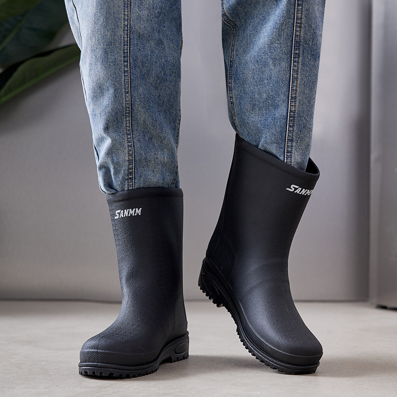 Muške PVC čizme za kišu, srednje visine, vodonepropusne, protuklizne, EVA ulošak, umjetna krzna podstava