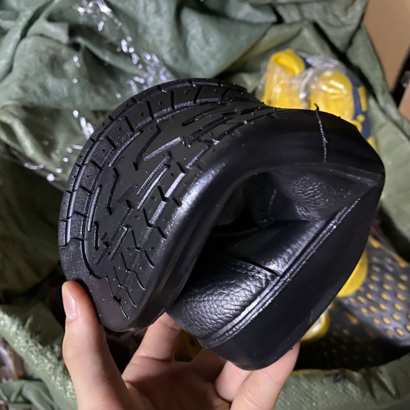 Muške čizme za kišu od plastike, gornji dio i potplat od plastike, protuklizne, overshoe dizajn, zaobljeni vrh