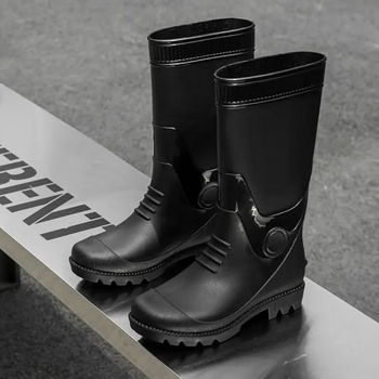 Vīriešu augstās lietus kurpes – PVC augšdaļa, gumijas zole, ūdensnecaurlaidīgas, pretslīdošas