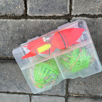 Set za morski ribolov s štapom i linijom, uključuje udice, olovne tegove i space beads — Marka: Morning fish fun; Materijal: Plastika; Kategorija: Ribolovna oprema