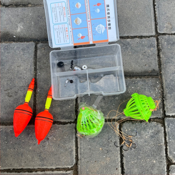 Set za morski ribolov s štapom i linijom, uključuje udice, olovne tegove i space beads — Marka: Morning fish fun; Materijal: Plastika; Kategorija: Ribolovna oprema