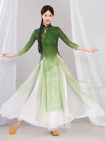 Ženski plesni set – Four-way Stretch poliester-spandeks, Green Lotus Bloom, model 2511, proljeće 2025, elegantan scenski kostim