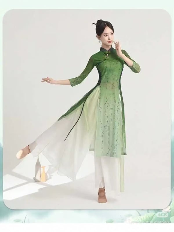 Ženski plesni set – Four-way Stretch poliester-spandeks, Green Lotus Bloom, model 2511, proljeće 2025, elegantan scenski kostim