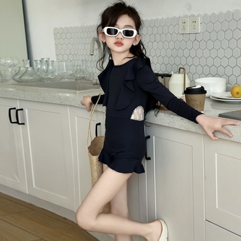 Detské plavky pre dievčatá s dlhými rukávmi a ochranou proti slnku, materiál nylon, zloženie vinylon 91–95%, podšívka 91–95%