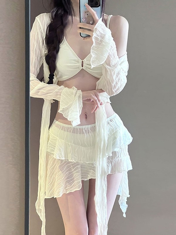 Dvodjelni bikini set - elegantan, prozračan kroj, vizualno sužava siluetu, seksi kupaći kostim za odmor na moru