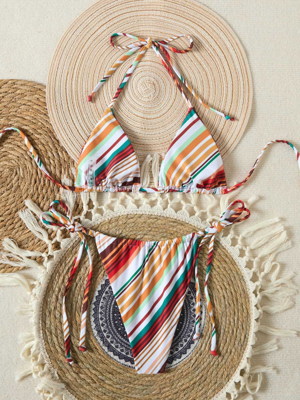 Bikini triunghiular dungat, cu burete pentru bust, spate gol;_costum de baie pentru femei, poliester, 200 g; căptușeală poliester cu 82% elastan