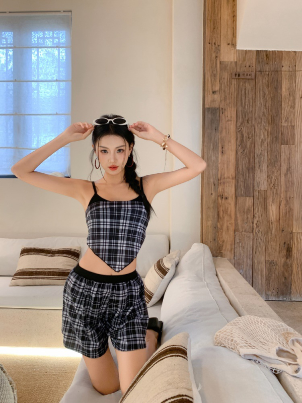 Set bikini patru piese, model în carouri, talie înaltă, uscare rapidă, cu bureți în cupă