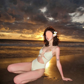 Costum de baie întreg pentru femei, fără spate, cu pernă pentru sân fără underwire, Vinylon 81–90%, căptușeală 81–90%