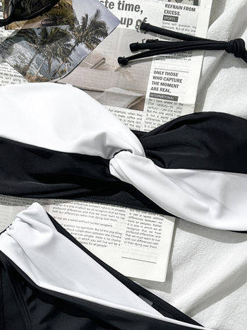 Costum de baie două piese cu panouri – fără mâneci, spate decupat, elasticitate mare; nailon 80%, căptușeală spandex 20%, greutate țesătură 180 g; potrivit pentru înot și activități în apă.