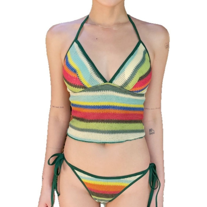 Bikini feminin cu dungi patchwork, fără bretele, cupe căptușite (poliester 92% + căptușeală spandex 8%; greutate 210 g)