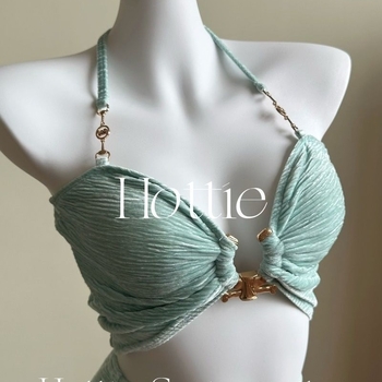 Costum de baie split, set de trei piese, cu bureți la bust, fără bretele, culoare uni, material nylon, căptușeală poliester-elastan