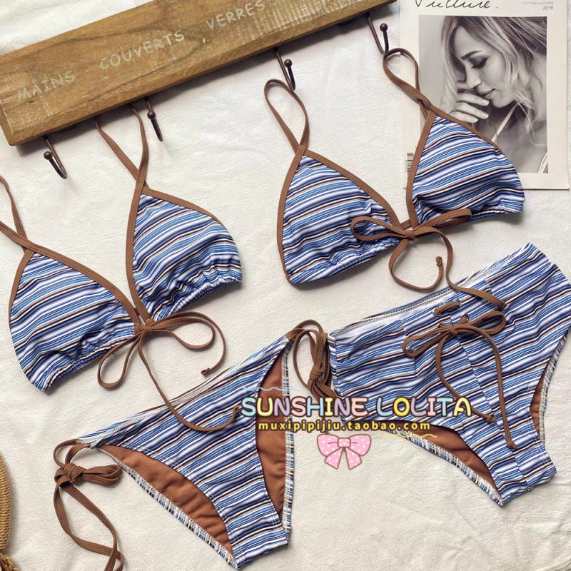 Dvije dijela bikini kostima s prugama, s jastučićima za prsa, brzo se suši, materijal poliester/elastan, podstava 95% poliester/5% elastan, pogodna za plivanje