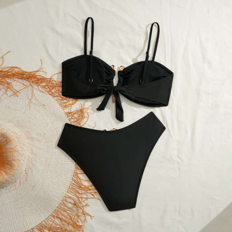 Costum de baie bikini cu burete pentru sân, fără suport metalic, material nylon, căptușeală 80% nylon / 20% spandex, fără mâneci