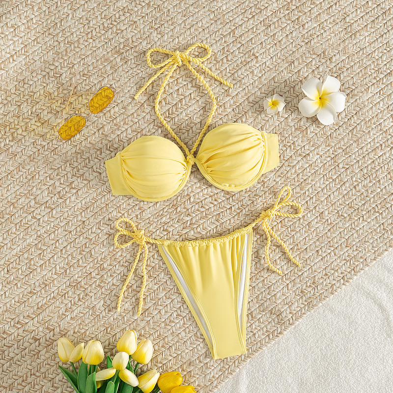 Ženski bikini bandeau s vezicama – s podstavom za grudi, bez naramenica, uski kroj; najlon 80% / spandeks 20%, 169 g