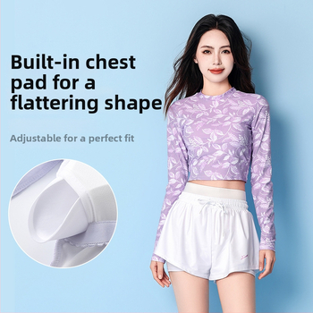 Ženski kupaći kostim sa suknjom i razdvojenim gornjim dijelom, umetci za dojke, cvjetni uzorak, najlon 85%, podstava poliester 100%, dugi rukavi