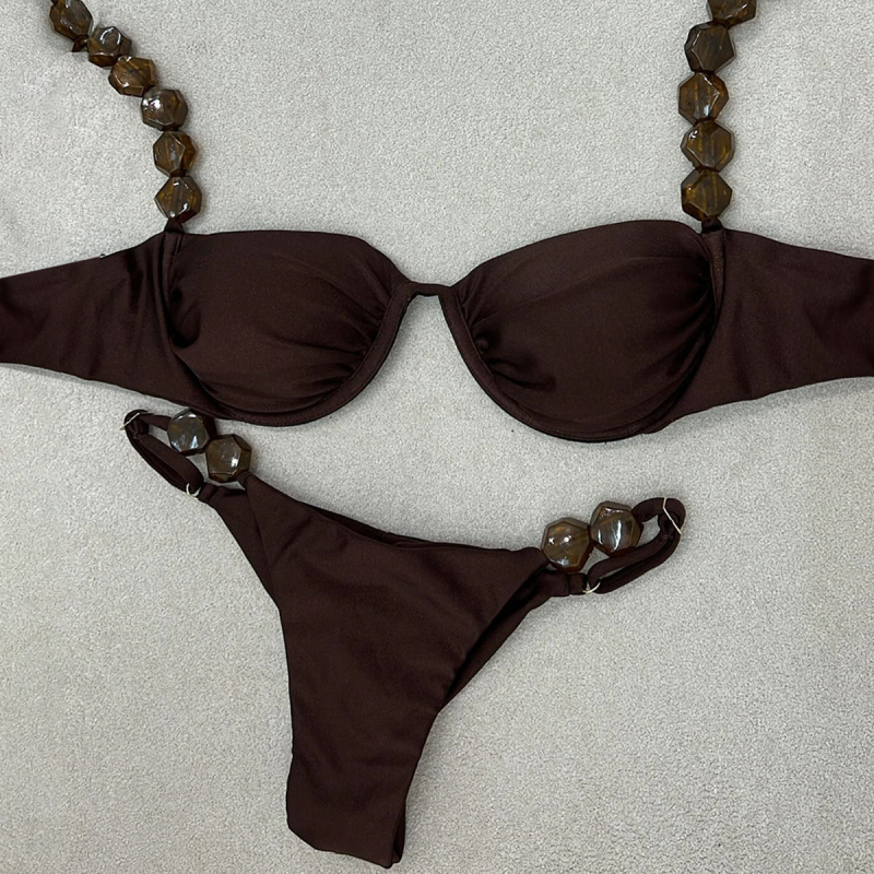 Bikini s čeličnom podrškom i jastučićem za dojke, materijal 80% najlon, 20% poliester, masa 170 g, bez naramenica