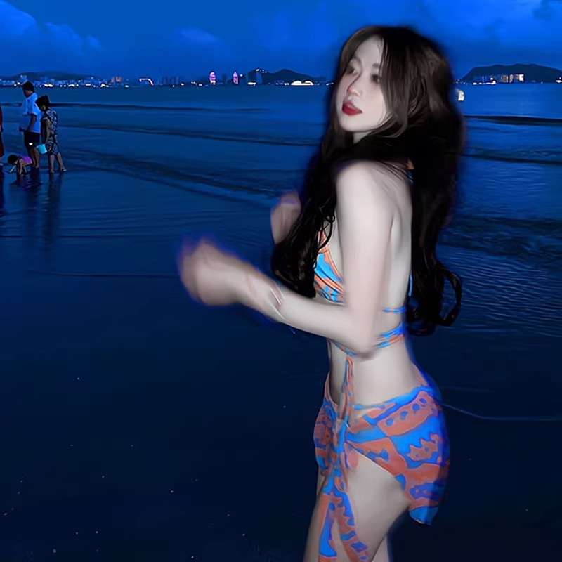 Ženski premium kupaći kostim, novi model 2024, trodijelni bikini set s trokutastim gornjim dijelom, stil čiste želje, za plažu i termalne izvore.