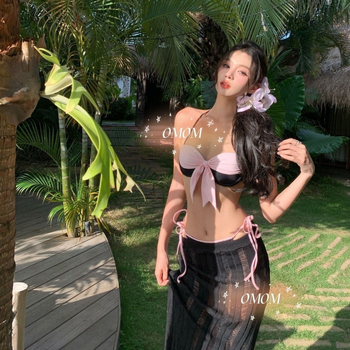 Kupaći set: pleteni dugi suknja s ribljom repom, s umetcima za prsa, bez rukava, jedinstveni uzorak; najlon 80% / podstava poliester 20%, težina 350 g