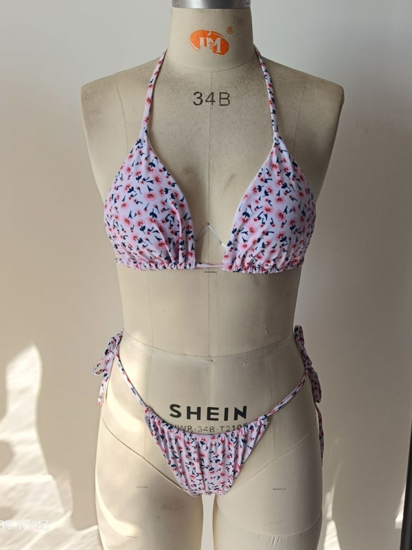 Ženski cvjetni bikini – trokutasti top za plažu