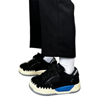 Vyrams skirti chunky retro sportbačiai – tinklinė viršutinė dalis, guminė padas, žemas profilis, raišteliai, EVA vidpadis