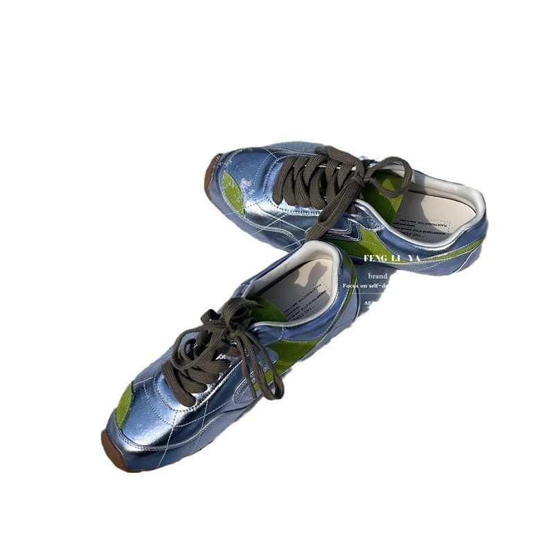 Moteriški natūralios odos laisvalaikio bėgimo bateliai – apvali nosis, raišteliai, PU įdėklas, neslystanti gumos padas