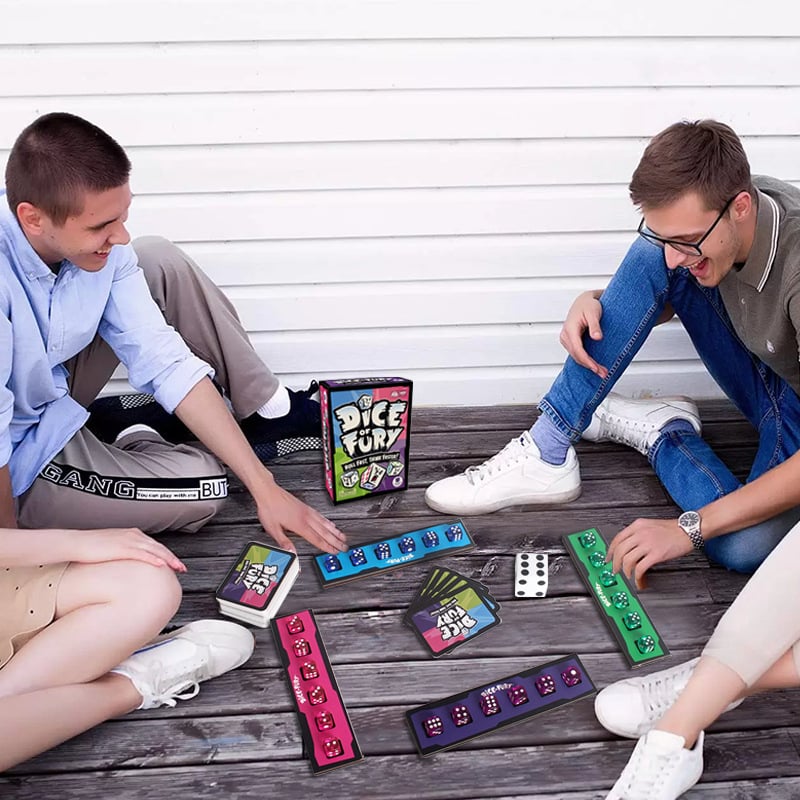 Игра със зарове за семейства, бърза, със заоблени ъгли (1 кутия)