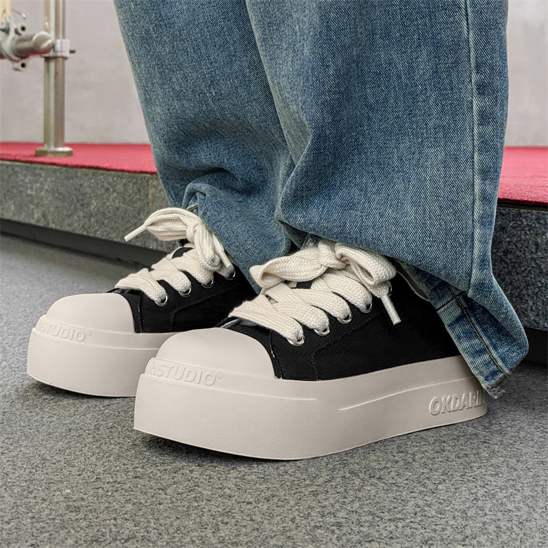 Unisex kedas no auduma ar apaļu purnu, 3–5 cm paaugstinājums, gumijas zole