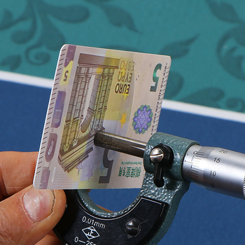 Чипове за шах и карти – PET материал, 100 броя, персонализирани, подходящи за шахматни и картни развлечения