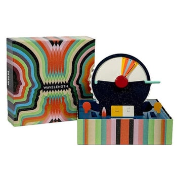 Wavelength társasjáték — kártya-alapú parti társasjáték érzelmi, látási és intellektuális fejlesztéssel, 14+ éveseknek